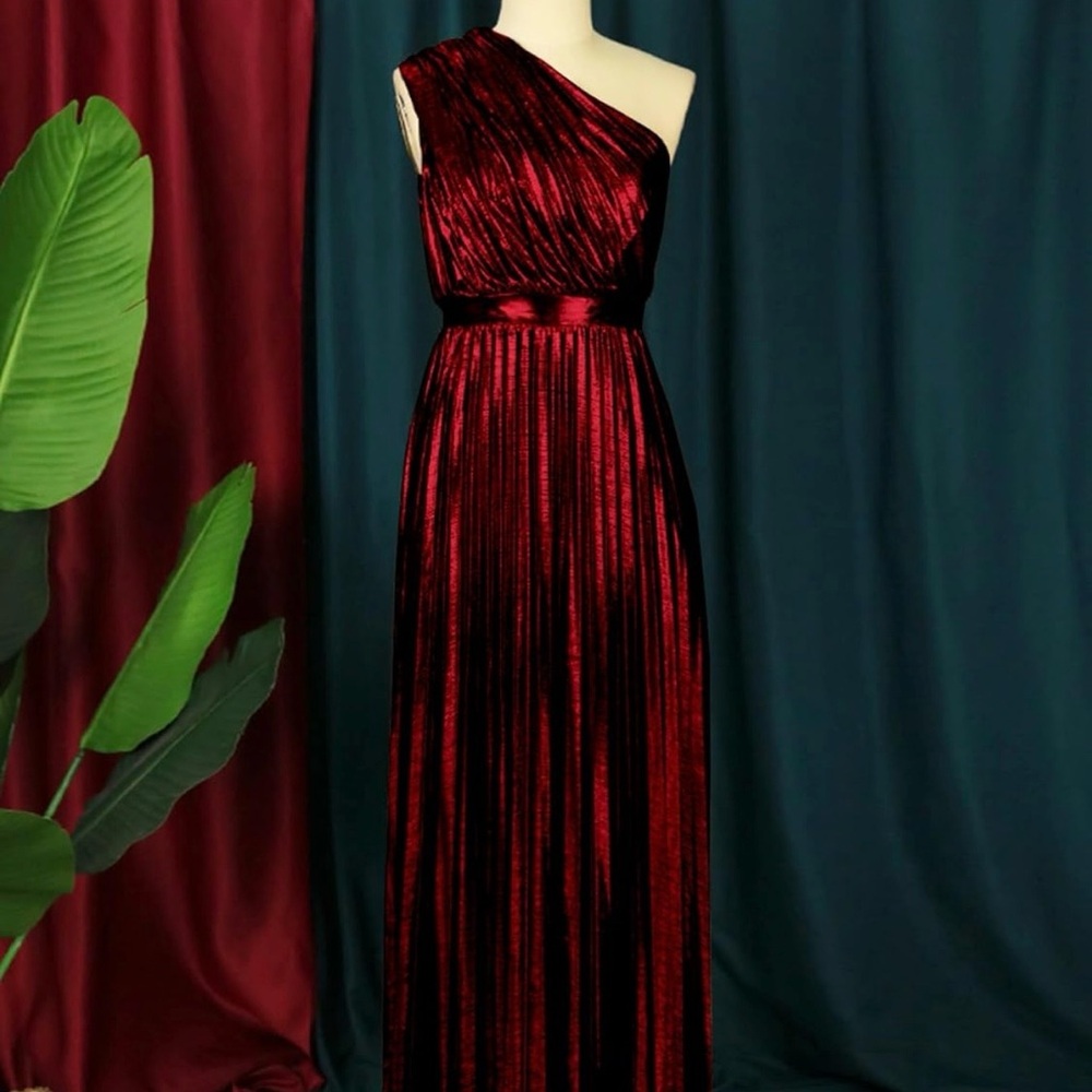One-Shoulder Red Dress